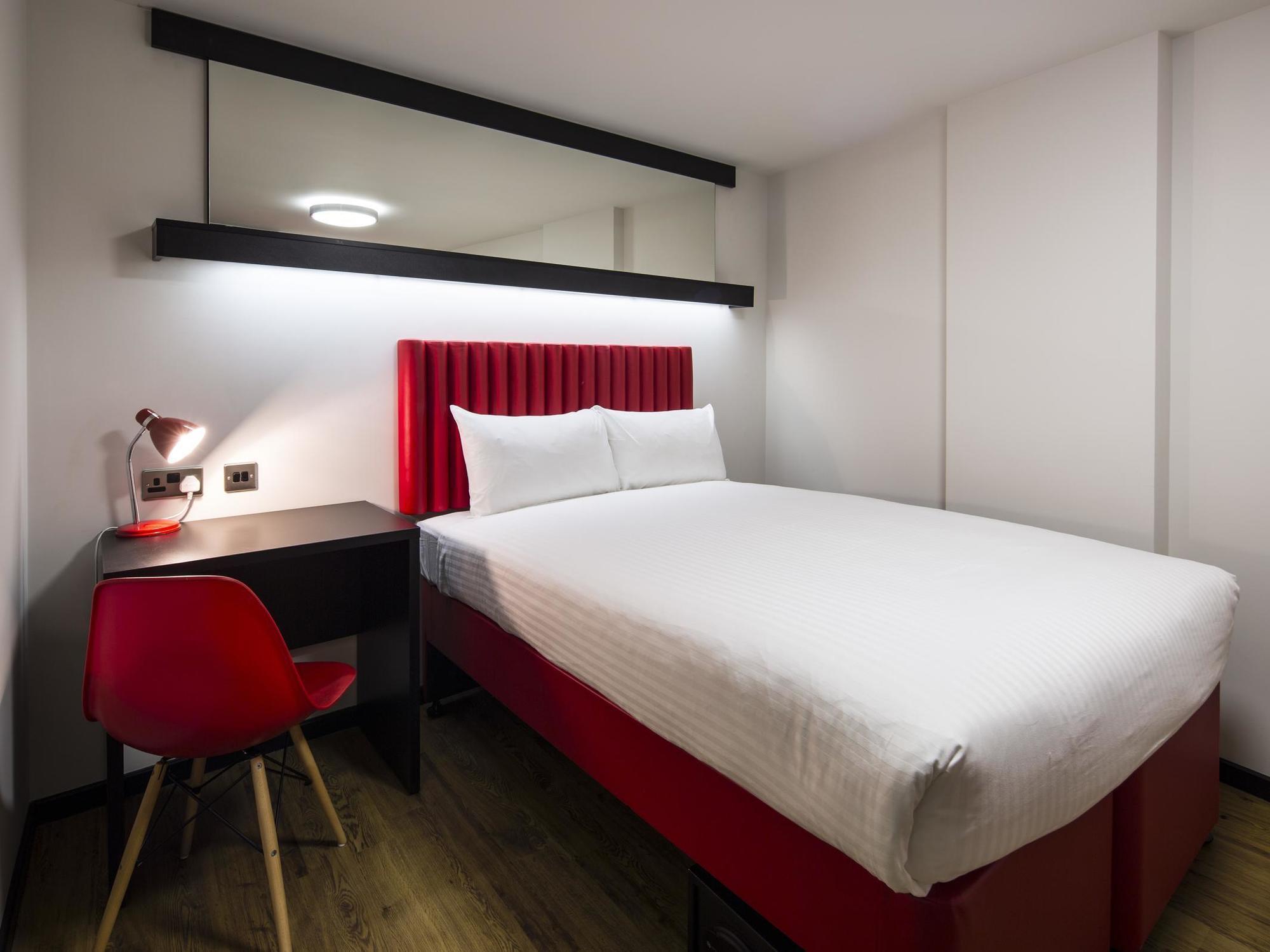 Tune Hotel Liverpool Ngoại thất bức ảnh