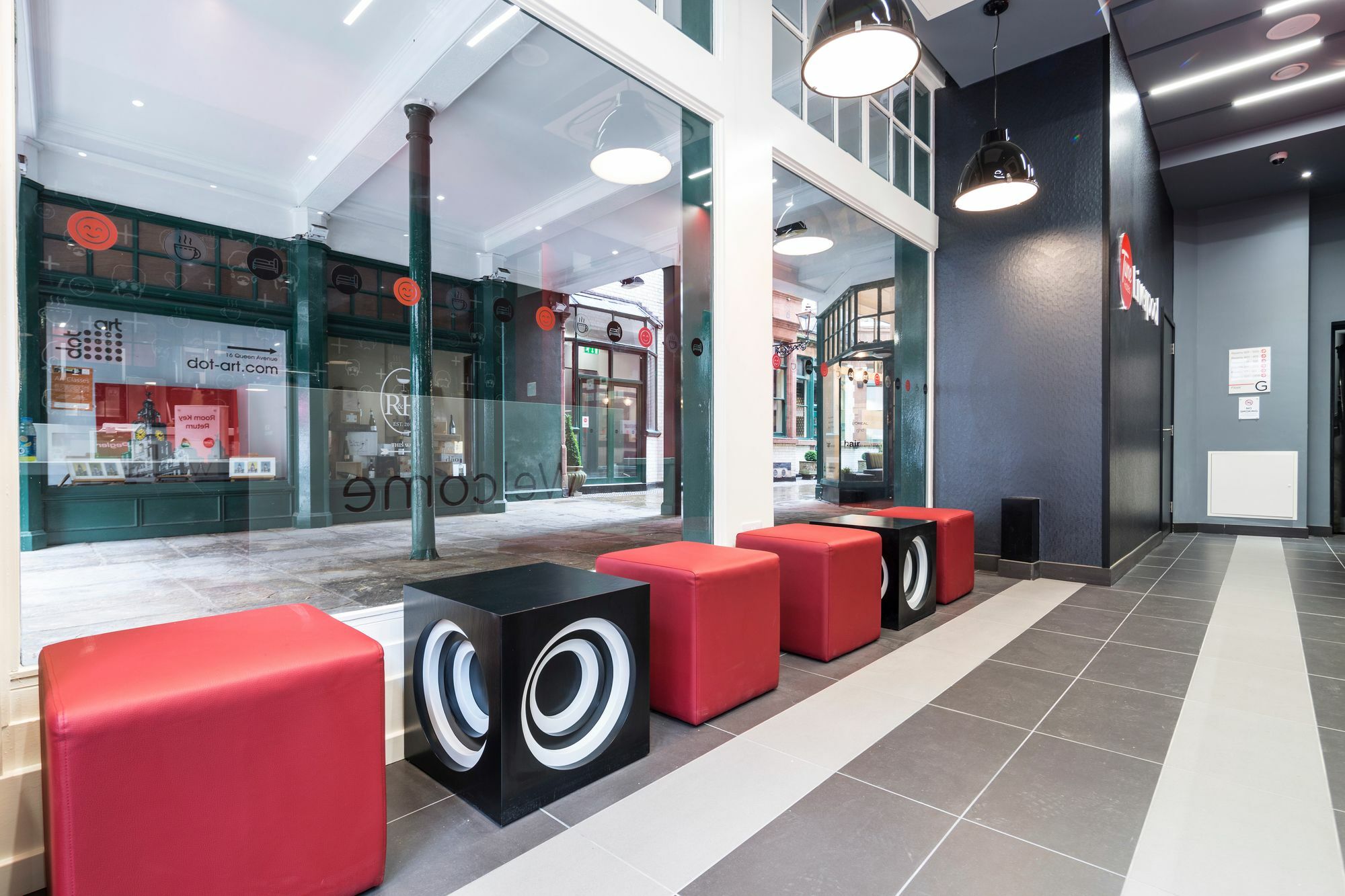 Tune Hotel Liverpool Ngoại thất bức ảnh
